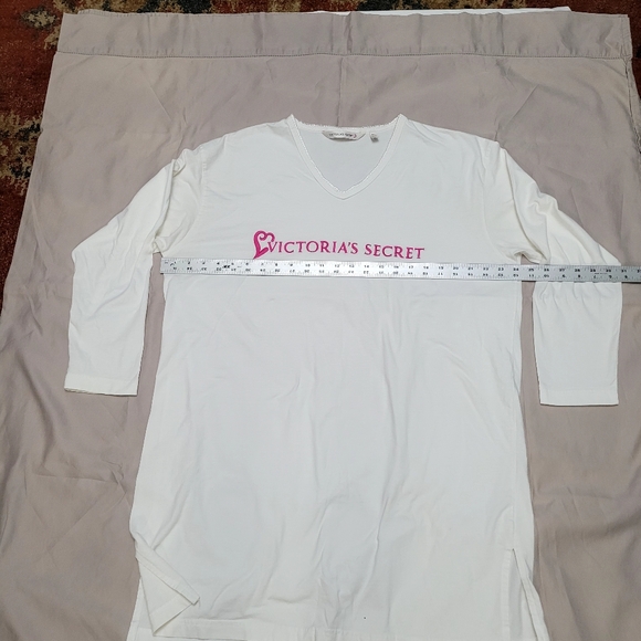 Victoria's Secret Sleep T-shirt - Picture 7 of 11